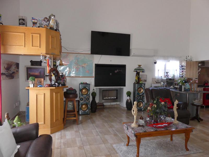 3 Bedroom Property for Sale in Harbour Lights Western Cape